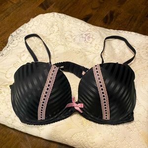 Victoria’s Secret Sexy Little Things Bra Size 36d